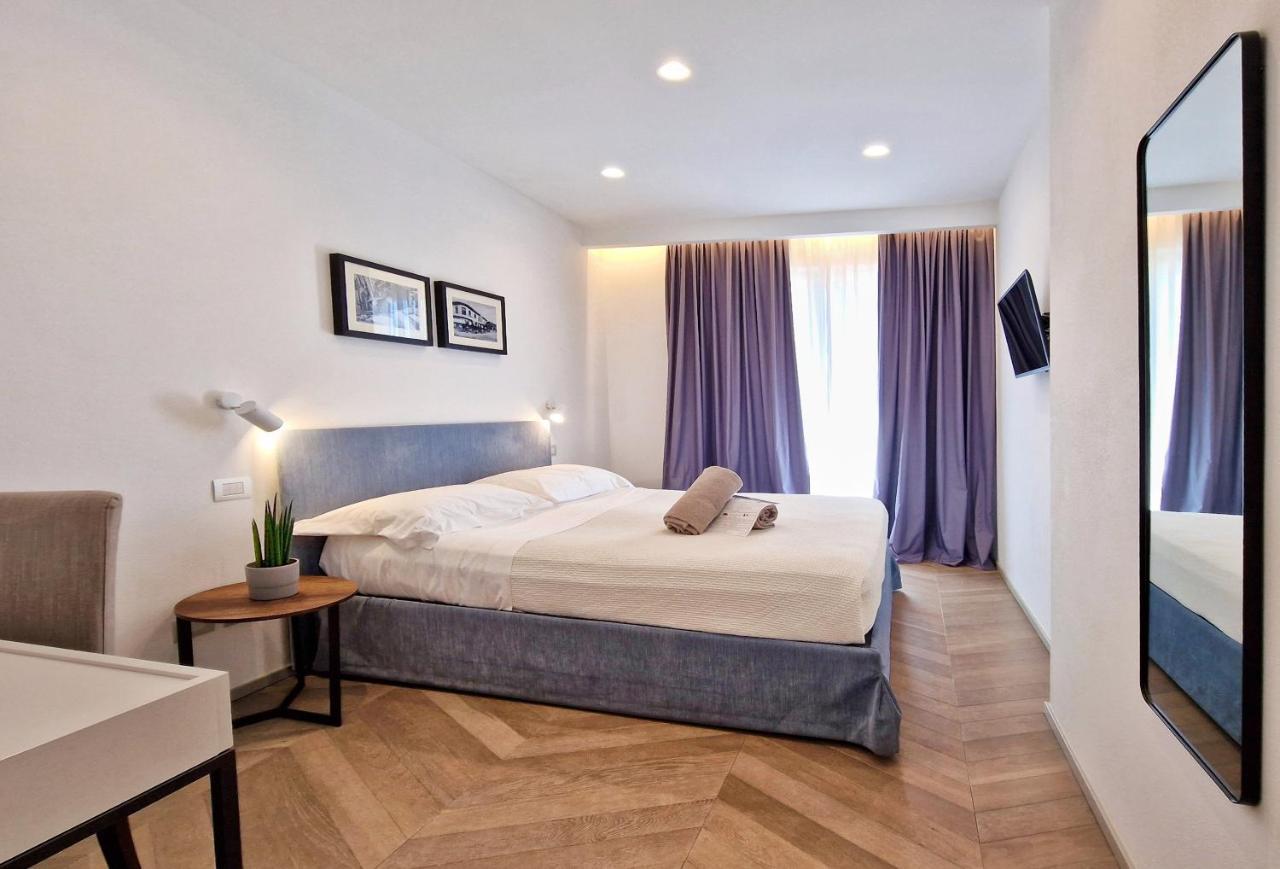 Hotel Villa Elsa Марина ди Маса Екстериор снимка
