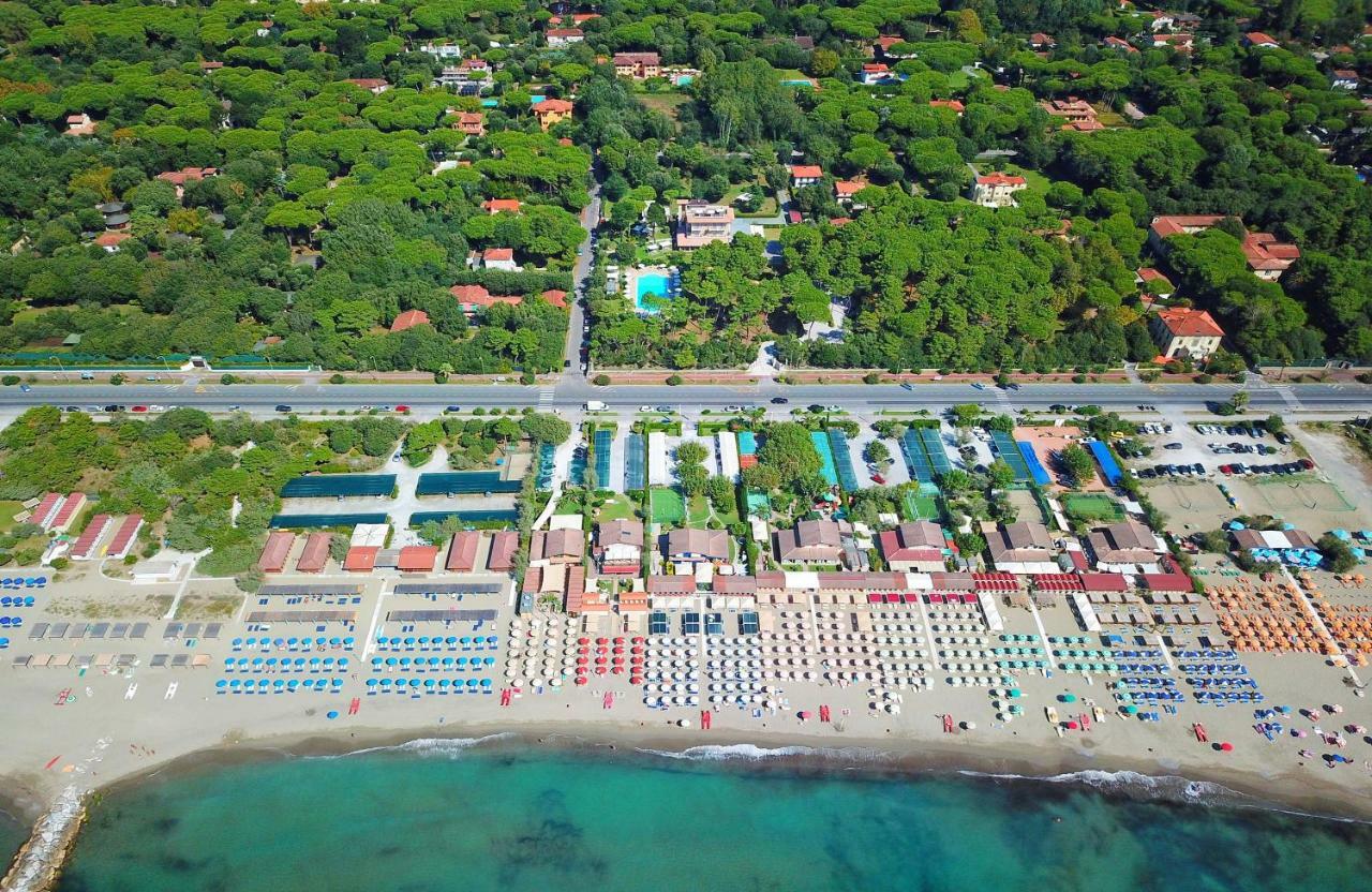 Hotel Villa Elsa Марина ди Маса Екстериор снимка